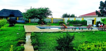 exquisite modern apartment in lusaka