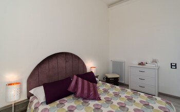 7 rooms