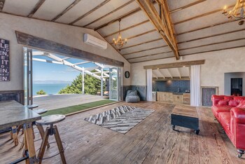 woodside bay chalets