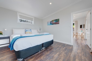 woodside bay chalets