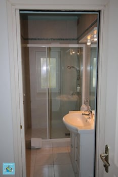 la roche posay