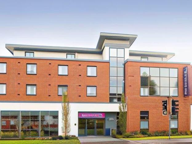 premier inn fleet