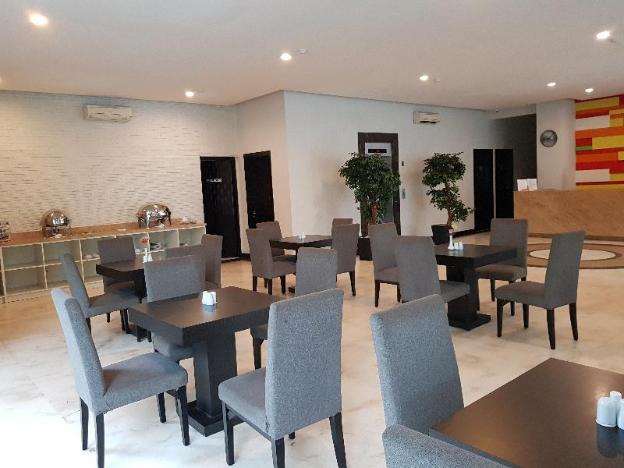 n3 hotel zainul arifin