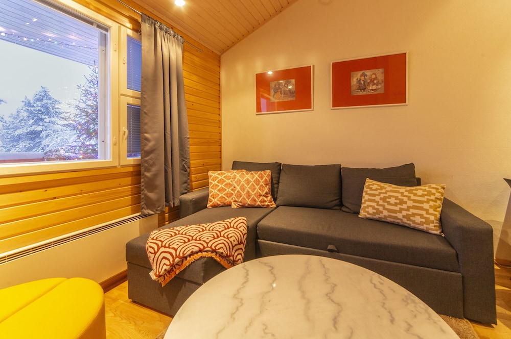 kuukkeli apartments suite