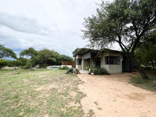 24 degrees self catering