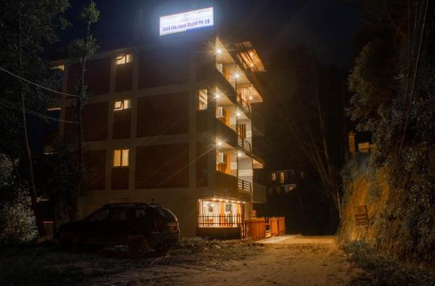 hotel himalayan glacier