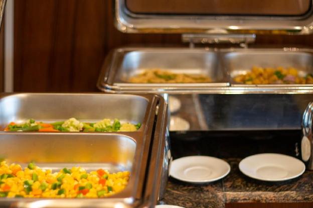 hotel himalayan glacier