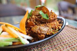 hotel himalayan glacier