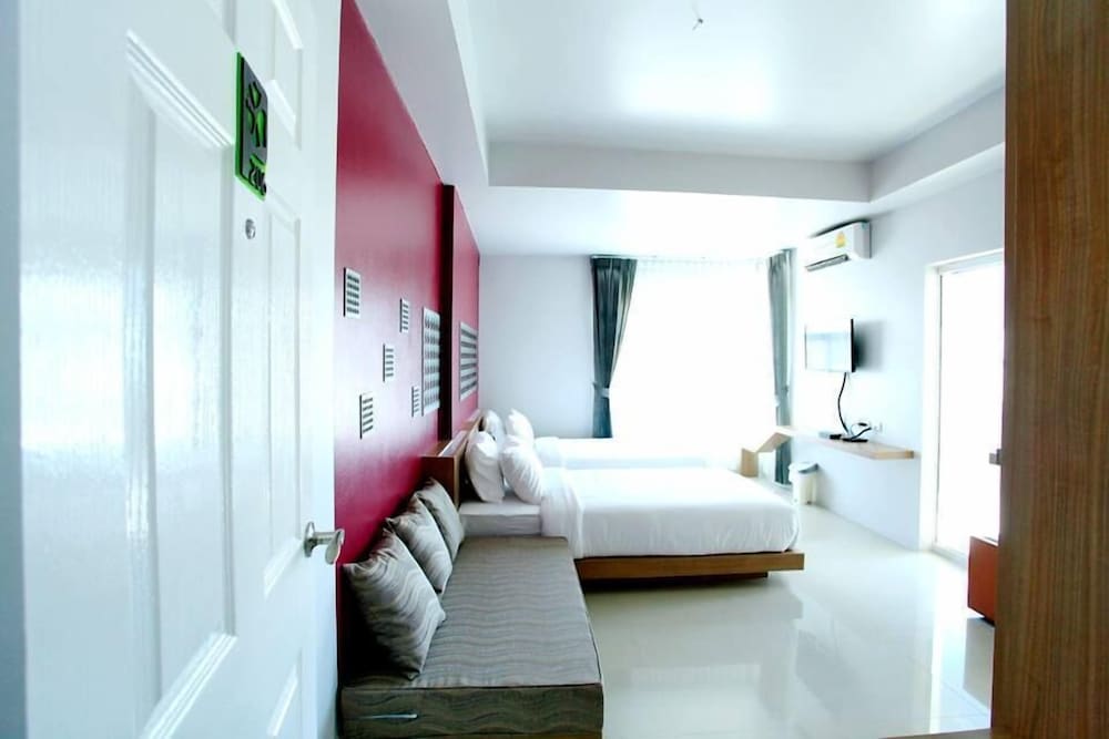 tonkok hotel