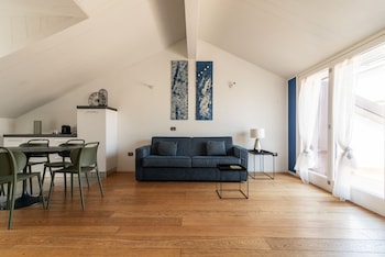 easyhomes brera luxury suites