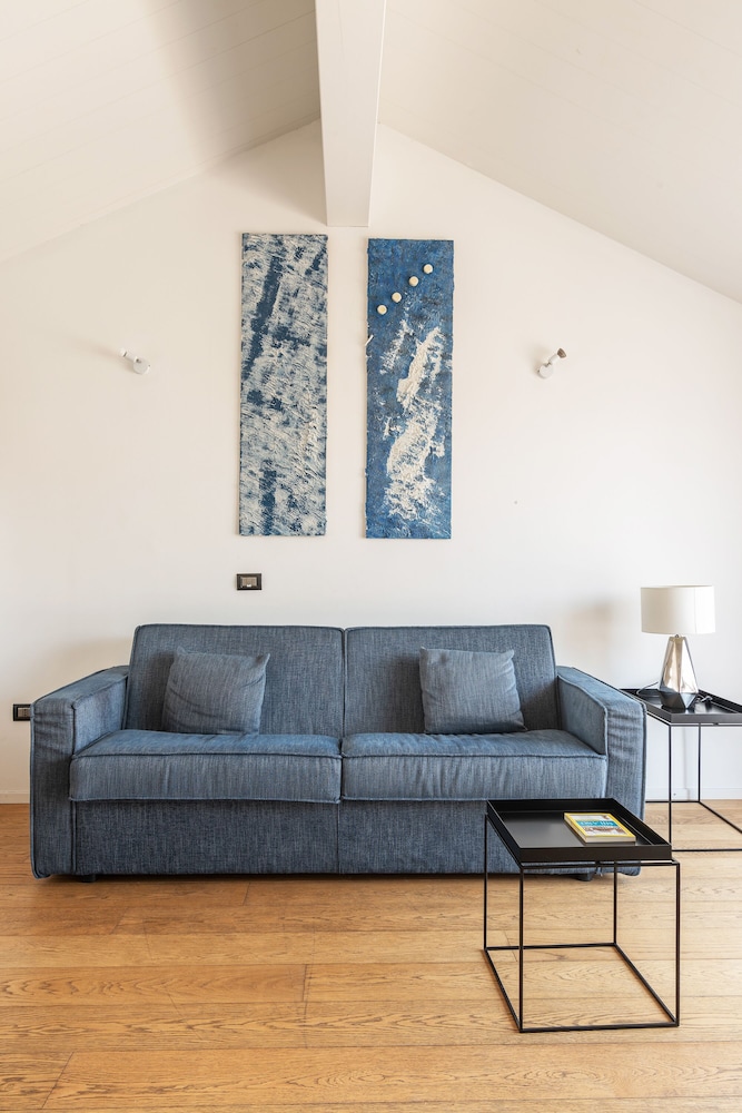 easyhomes brera luxury suites