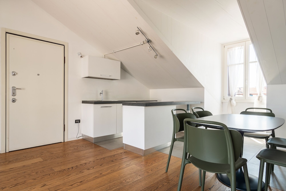 easyhomes brera luxury suites