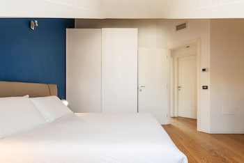 easyhomes brera luxury suites