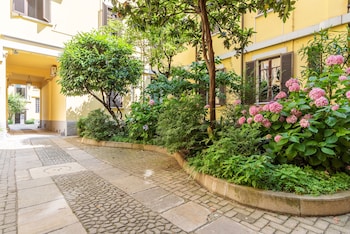 easyhomes brera luxury suites