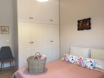 genari beach apartments