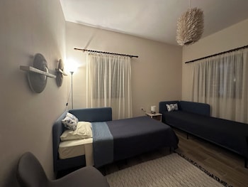 genari beach apartments