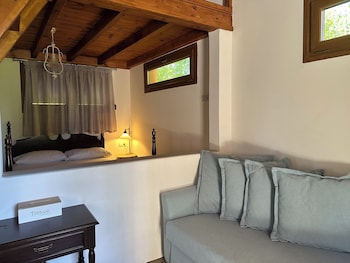genari beach apartments