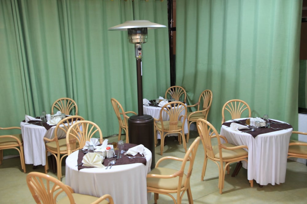sunshine hotel upperhill