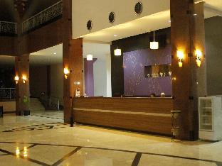 kyriad hotel sadurengas paser