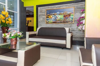 reddoorz plus paal 2 manado