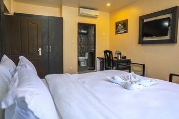 suva hotel