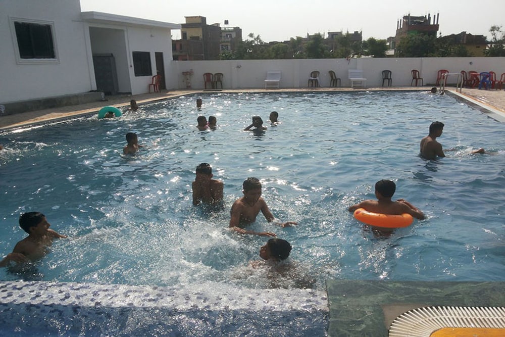suva hotel