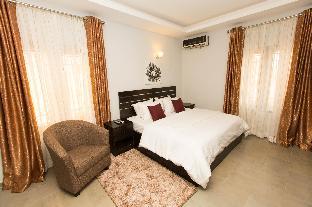 tennys place apartments