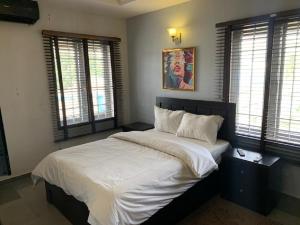 tennys place apartments