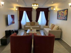 tennys place apartments