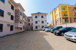 tennys place apartments