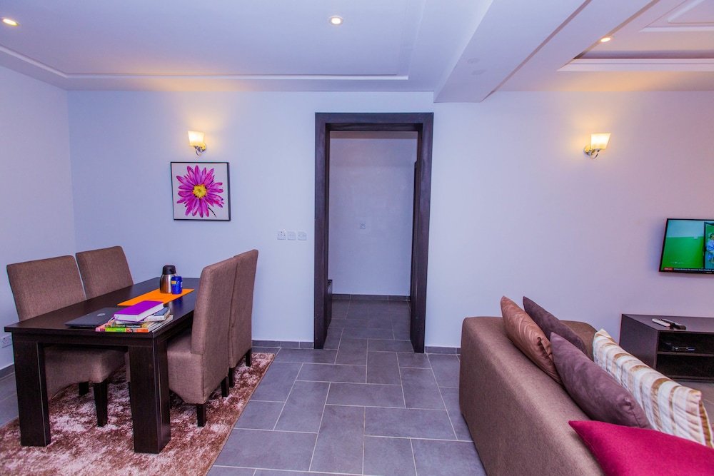 tennys place apartments