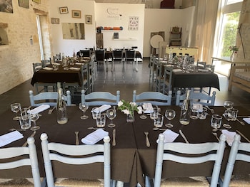 Manoir De La Blonnerie,Cravant-Les-Coteaux>>Chatellerault,3 star