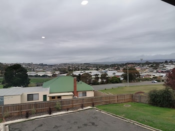 youngtown executive apartments