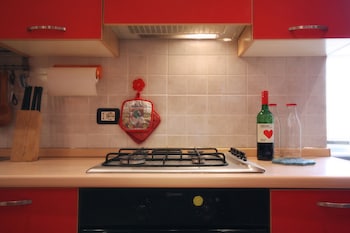 notami colorful apartment porta romana