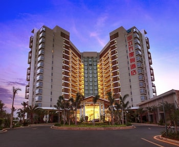 sanya seacube holiday hotel