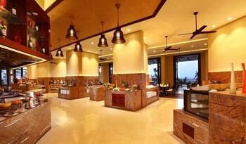sanya seacube holiday hotel