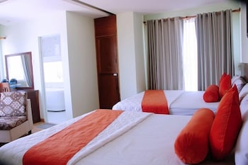 nam trung hotel