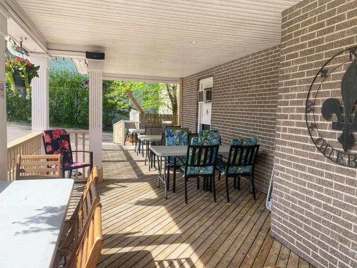 harbourview inn and suites