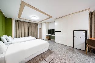 residence hotel line