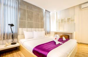 white residence hotel and apartment