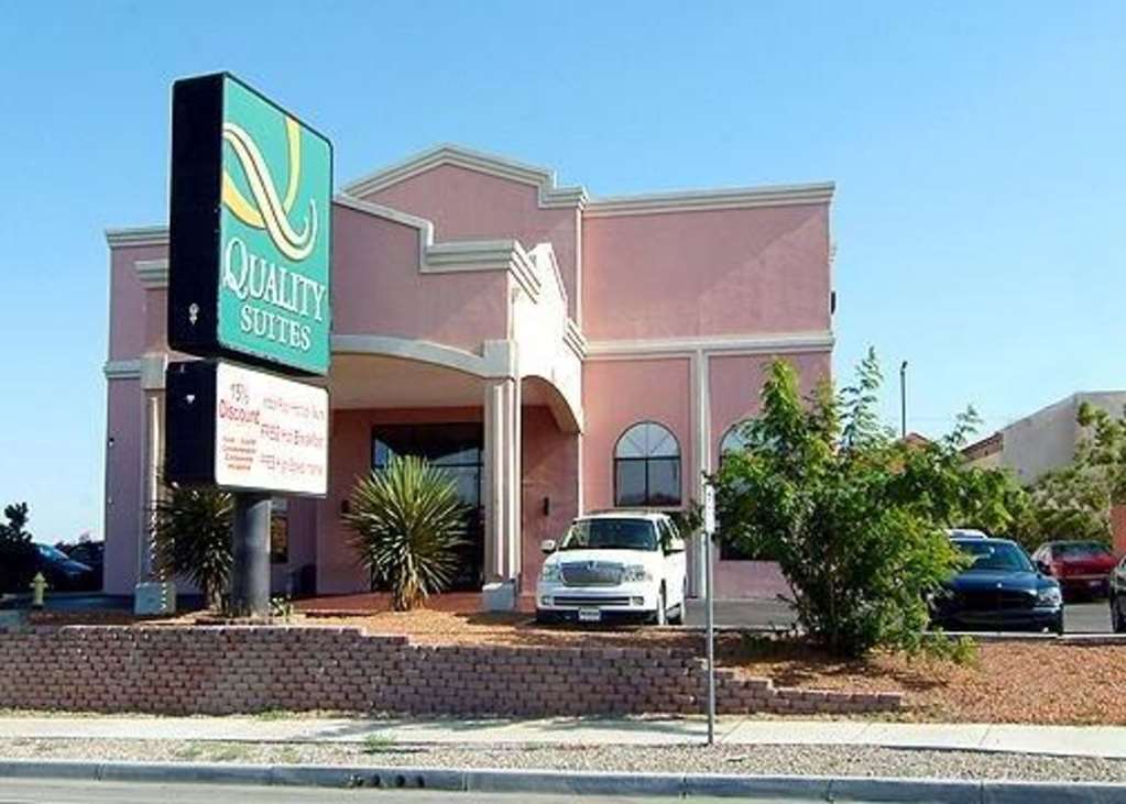 quality suites albuquerque airport