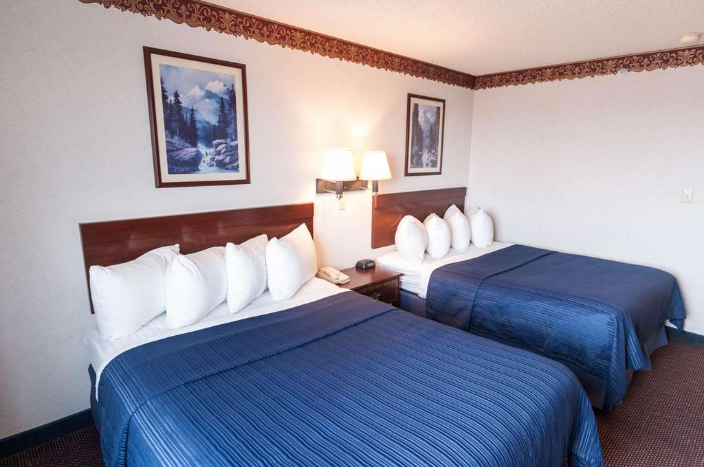 quality suites albuquerque airport