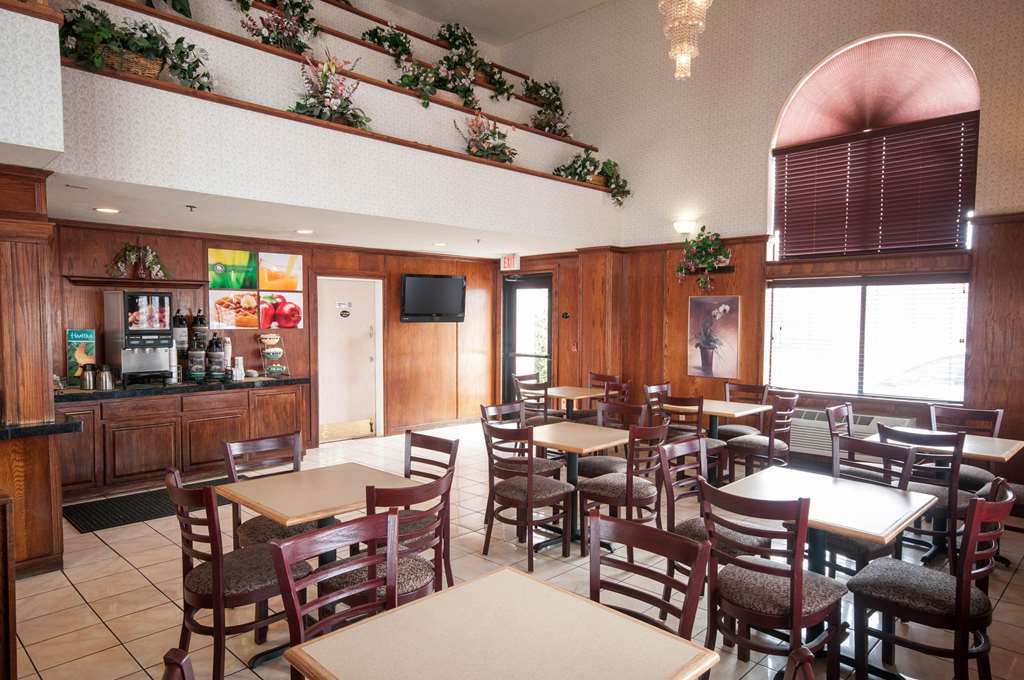 quality suites albuquerque airport