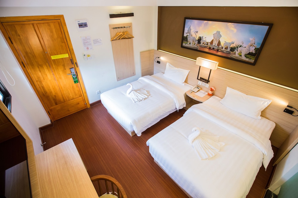 chiang roi 7 days inn