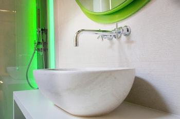 via veneto prestige rooms