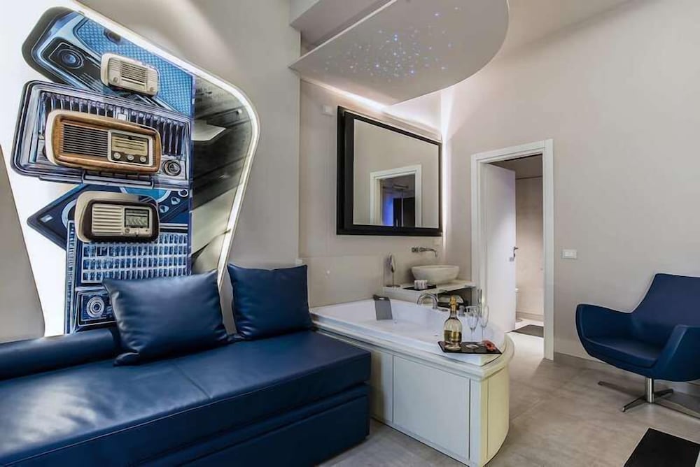 via veneto prestige rooms
