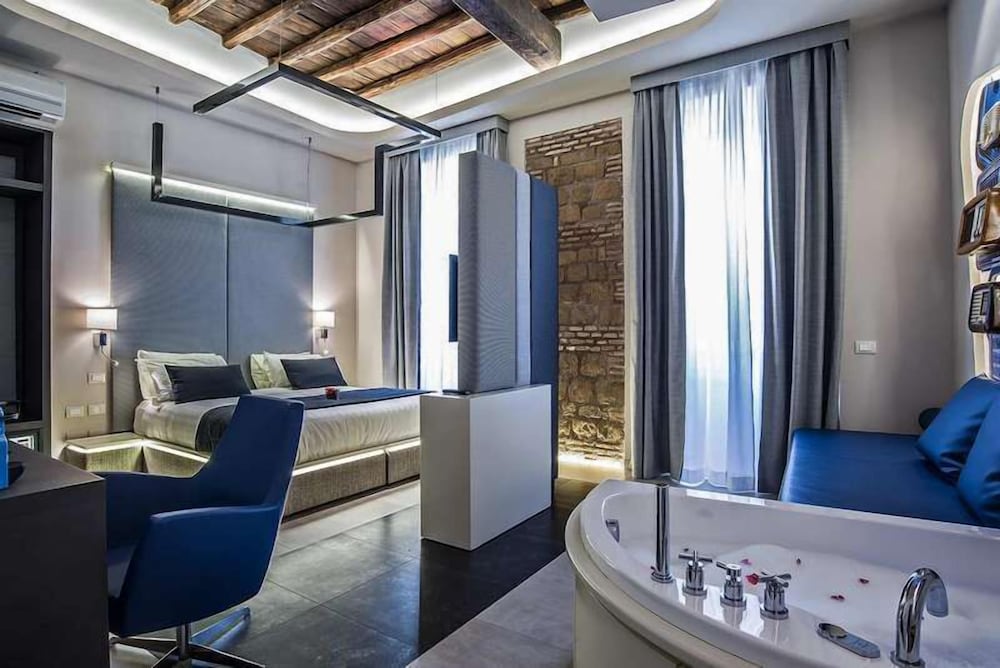 via veneto prestige rooms