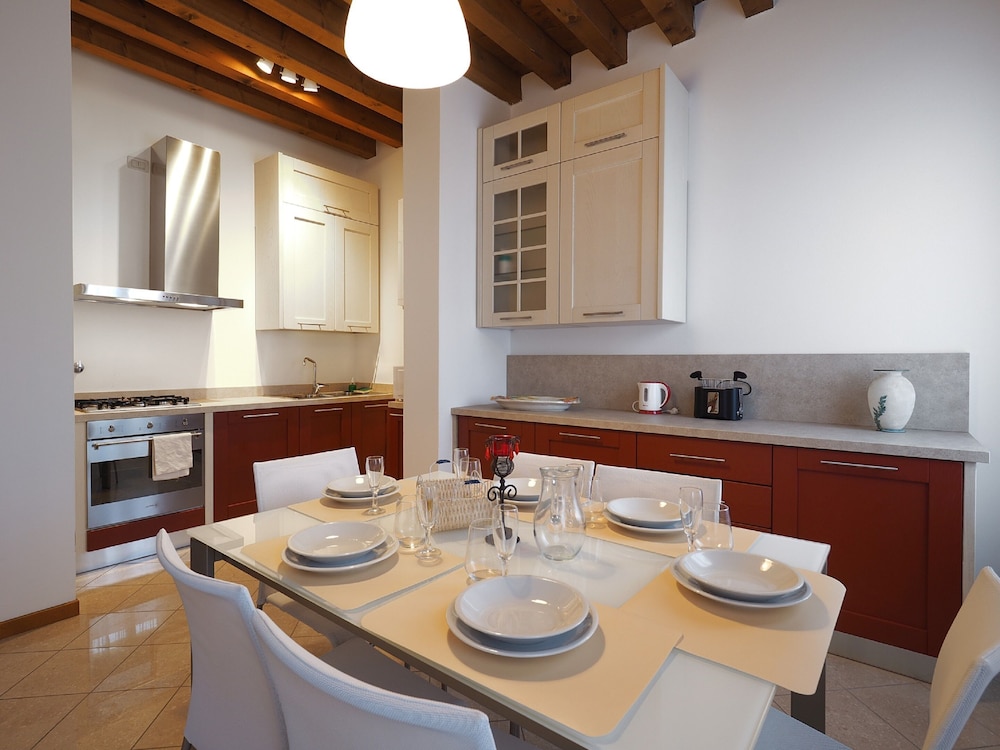 venetian style 1