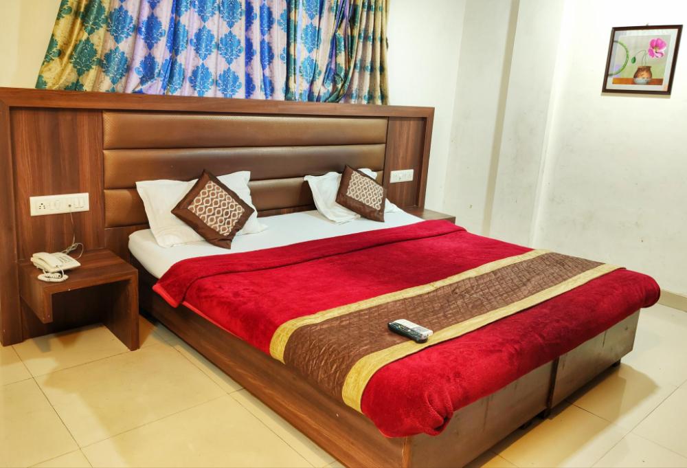 hotel veer residency