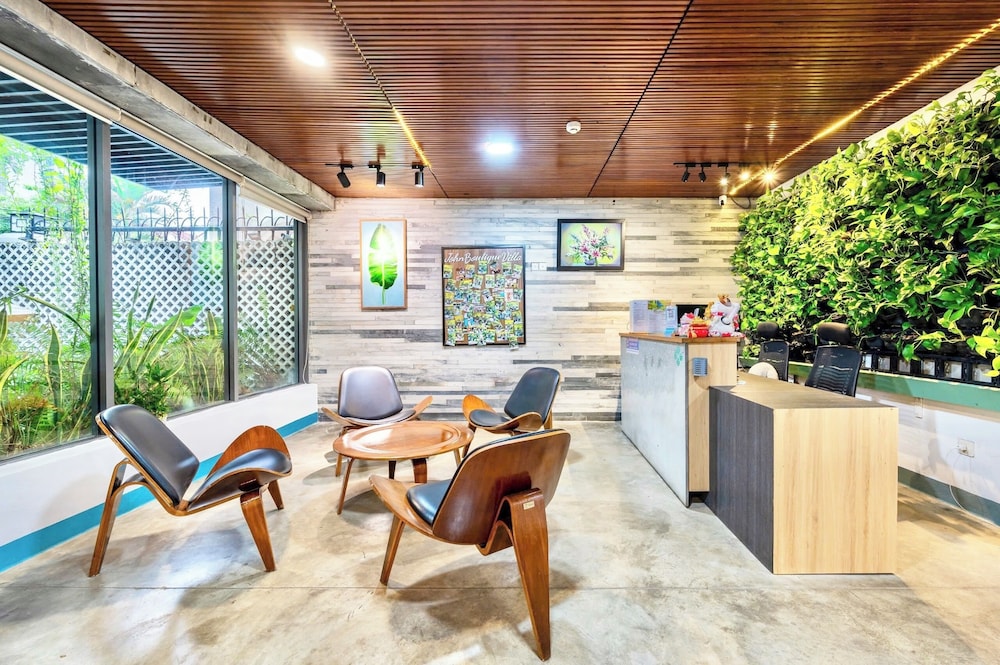 john boutique villa